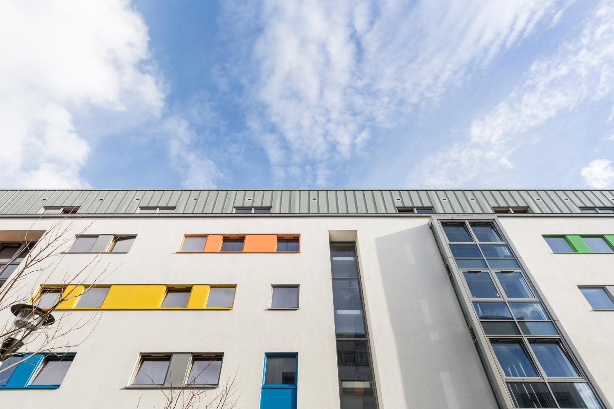 Wenlock Court Aparthotel Luton  Eksteriør bilde